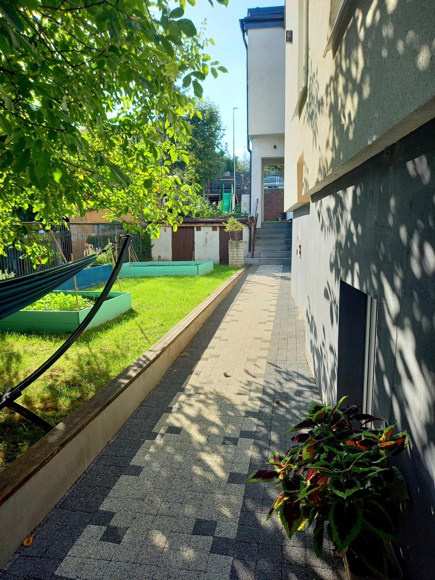 Agatomdom Gdansk, Taras-grill-kuchnia, 1800m Stare Guest house