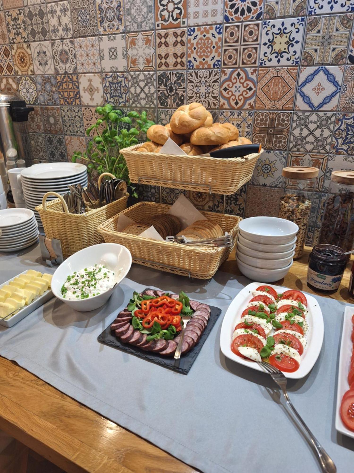 Gasthof Agatomdom Gdansk, Taras-grill-kuchnia, 1800m Stare